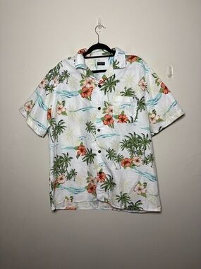 Tropical Storm White Hawaiian Floral Camp Shirt - Men's Button-Up Size 2XL